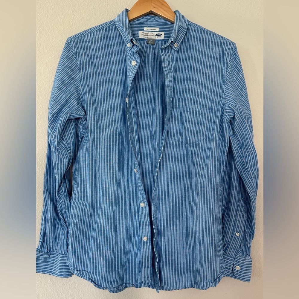 Old Navy Men's Blue Pinstripe Shirt